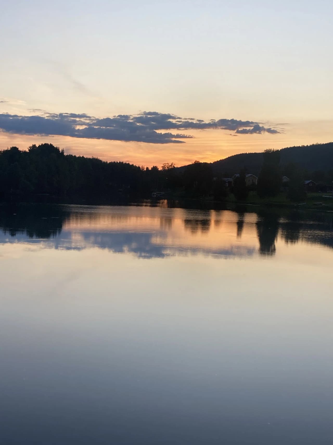 Upptäck Granö Beckasin – naturnära ställplats i Västerbotten vid Umeälven. El, servicehus & aktiviteter som fiske, vandring, hundspann. Boka din plats!