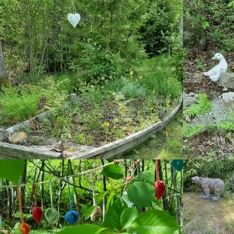 Upptäck Långsjön Camping i Småland! Perfekta ställplatser vid sjön med el, full service, restaurang, bad & fiske. Nära Vimmerby & Västervik. Boka nu!