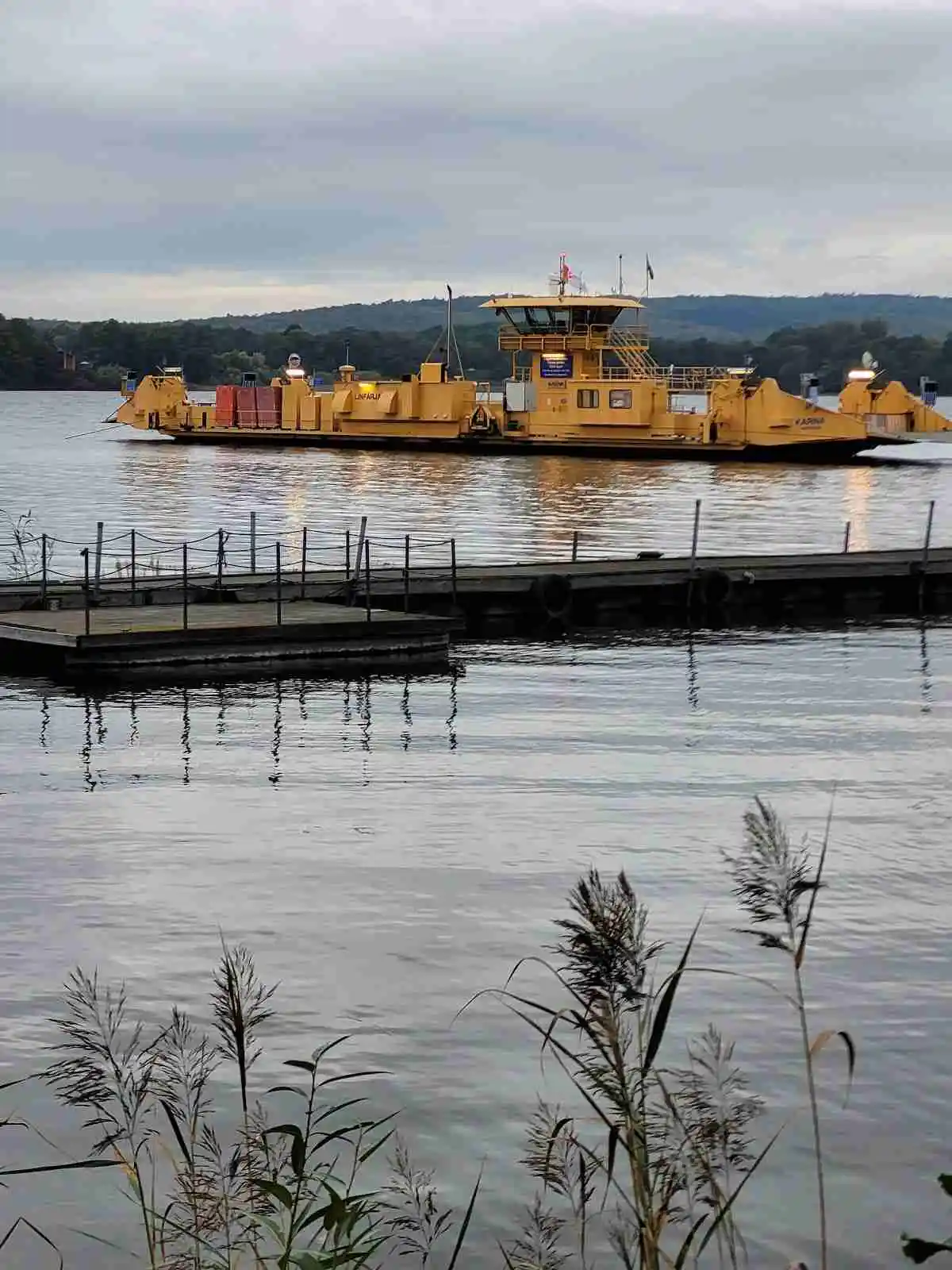 Upptäck Ivö Camping! Natursköna ställplatser för husbil/husvagn vid Ivösjön i Skåne. Gratis färja, bad, fiske, aktiviteter. Boka din ö-semester!