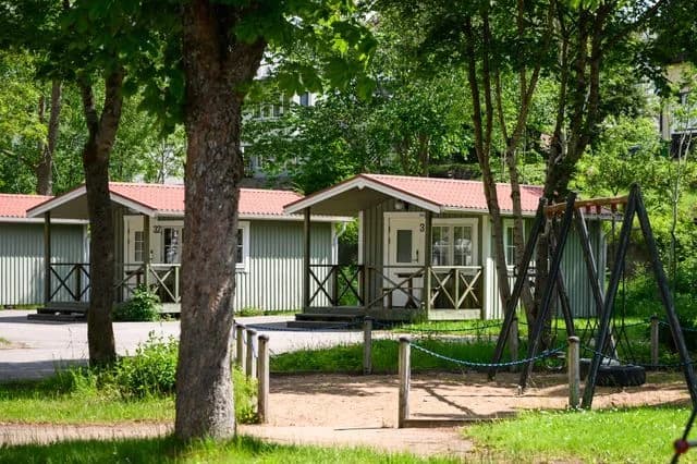 Upptäck Borås Camping – en toppmodern ställplats nära city med pool, spa, restaurang & aktiviteter. Perfekt för husbil & husvagn året runt. Boka nu!